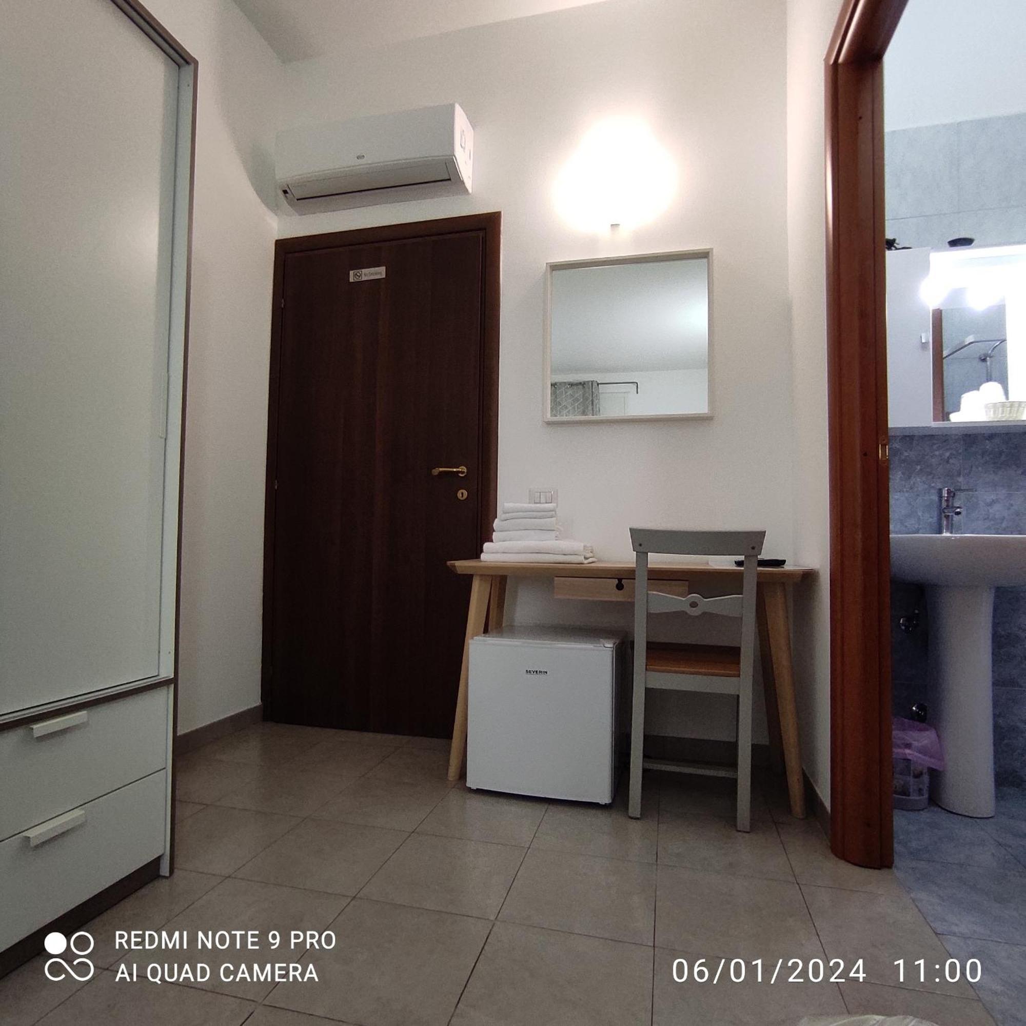 Coccinella Hotel Sabaudia Kültér fotó