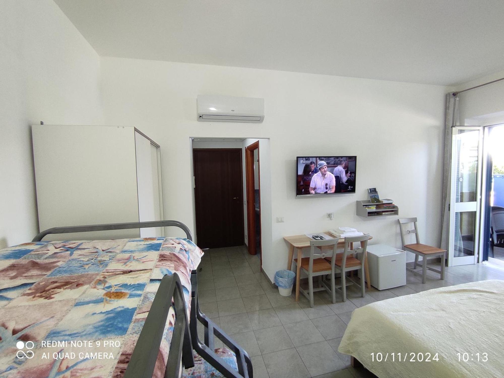 Coccinella Hotel Sabaudia Kültér fotó